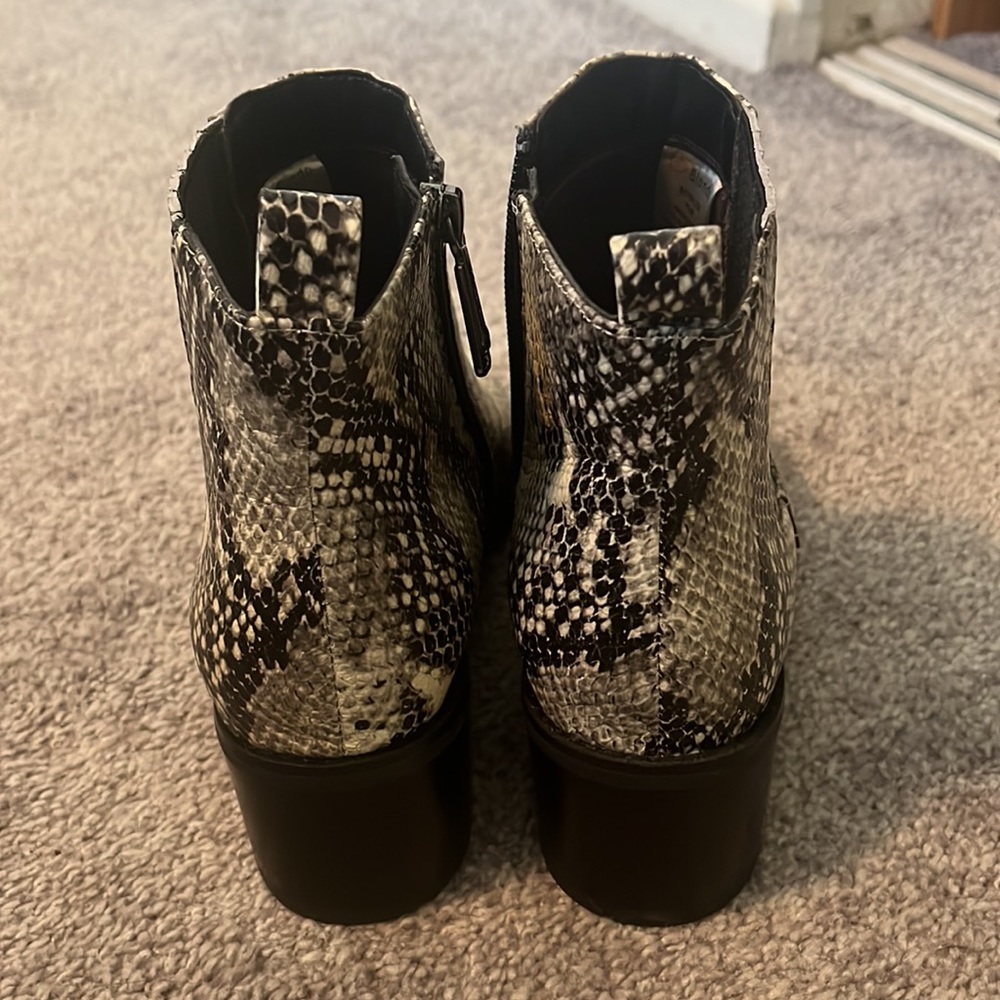 Booties - Picture 3 of 4